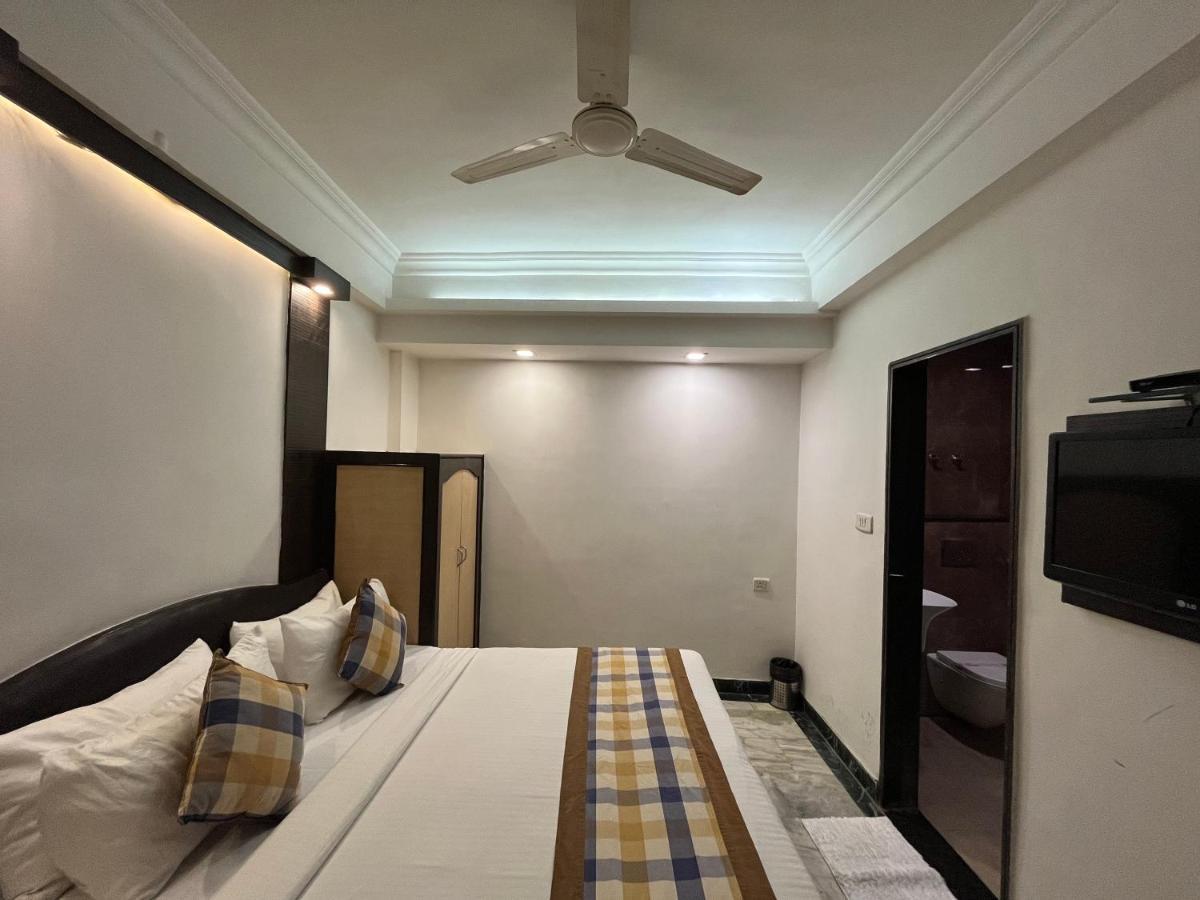 Hotel Moti Palace Agra  Eksteriør bilde