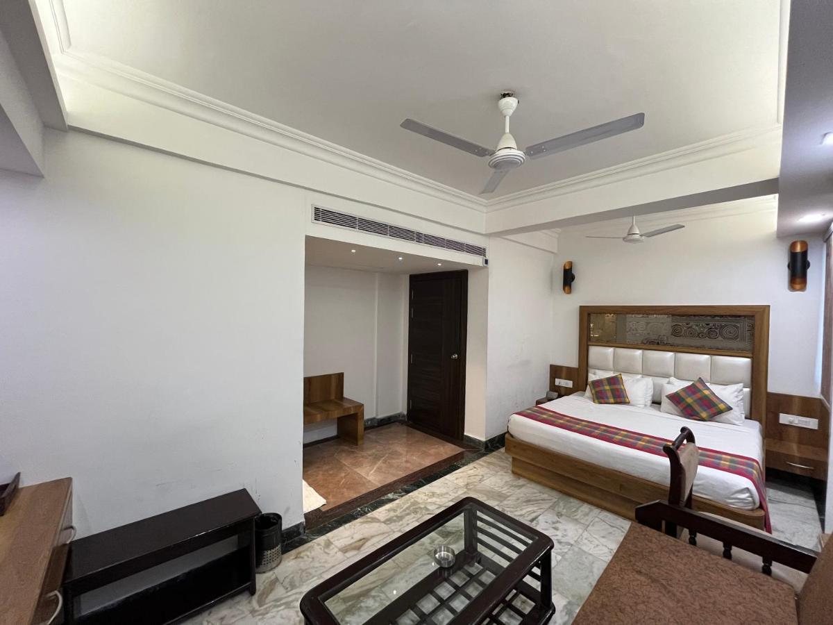 Hotel Moti Palace Agra  Eksteriør bilde