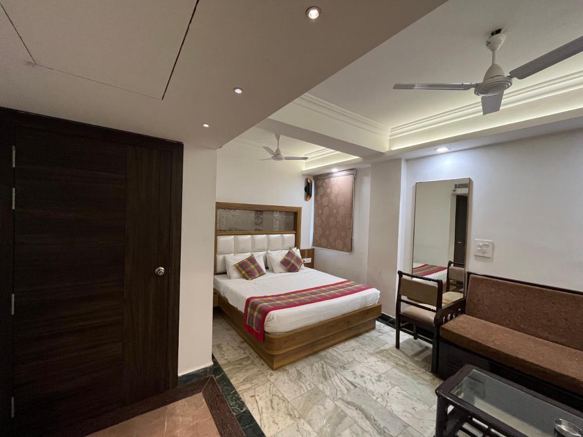 Hotel Moti Palace Agra  Eksteriør bilde
