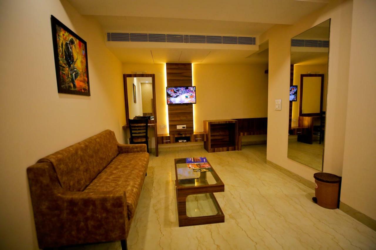 Hotel Moti Palace Agra  Eksteriør bilde